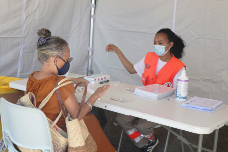 Covid-19 : sensibilisation aux autotests à Saint-Paul