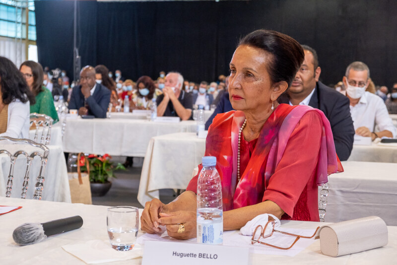 Huguette BELLO le 8 juillet 2021 à l'investiture du Maire Emmanuel SÉRAPHIN