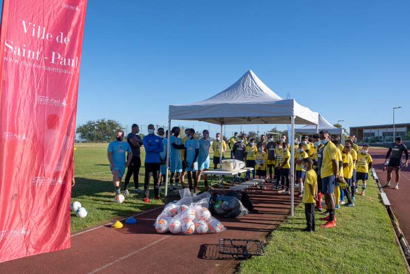 La première École de gardien de but ouvre à Saint-Paul