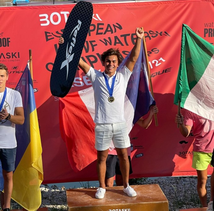 Lindsay Bordier, champion d'Europe de ski nautique