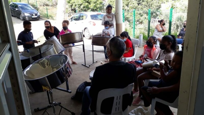 Avant-première du festival OPUS POCUS : le STEEL PAN dans les quartiers de Saint-Paul au CASE Cerisier à Fleurimont