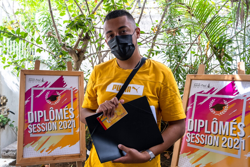 Cadeau aux diplômés. L’excellence éducative récompensée à Saint-Paul