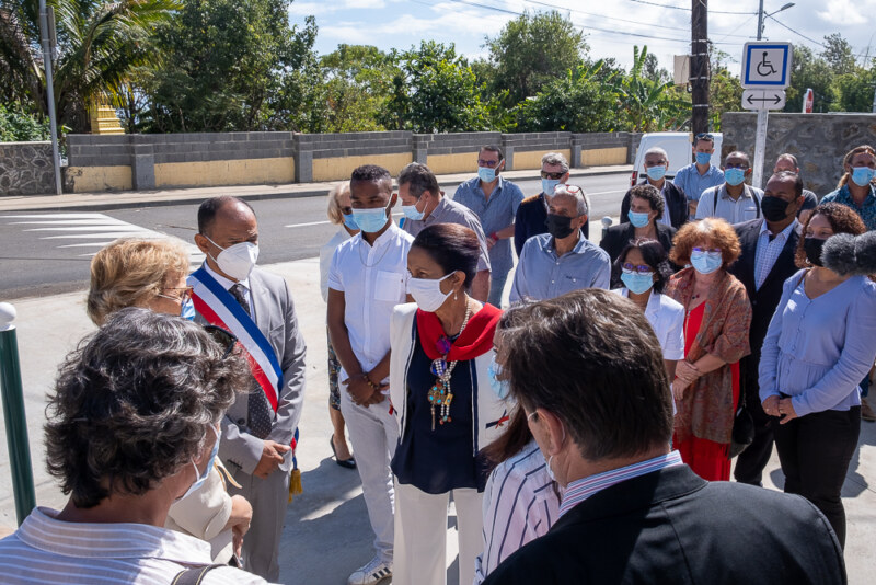 Inauguration de l'école de Bellemène