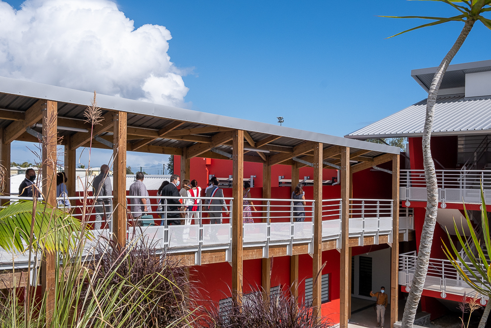 Inauguration de l'école de Bellemène