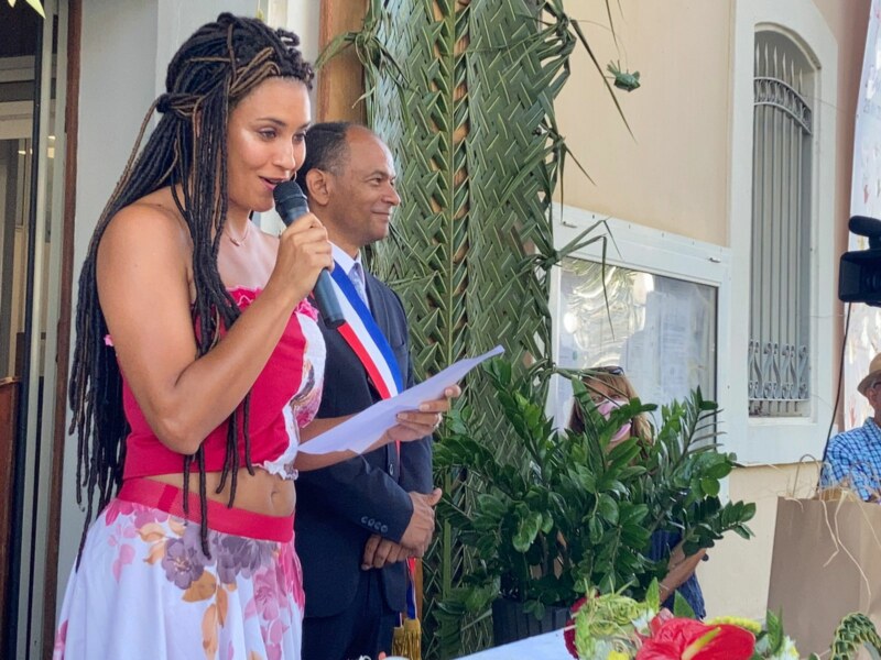 Un « mariage lontan » célébré sur le parvis de l’Hôtel de Ville