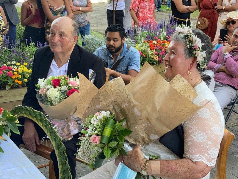 Un « mariage lontan » célébré sur le parvis de l’Hôtel de Ville