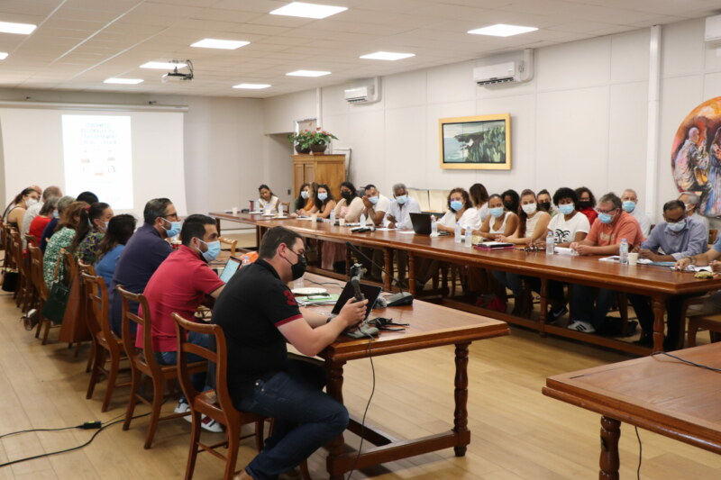 Saint-Paul raconte l'Histoire des frères ADÉKALOM