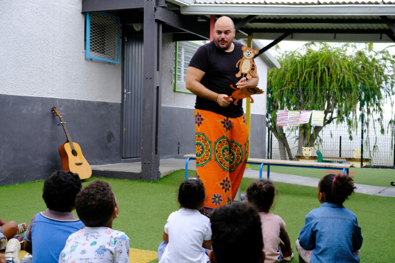 Saint-Paul raconte l'Histoire des frères ADÉKALOM