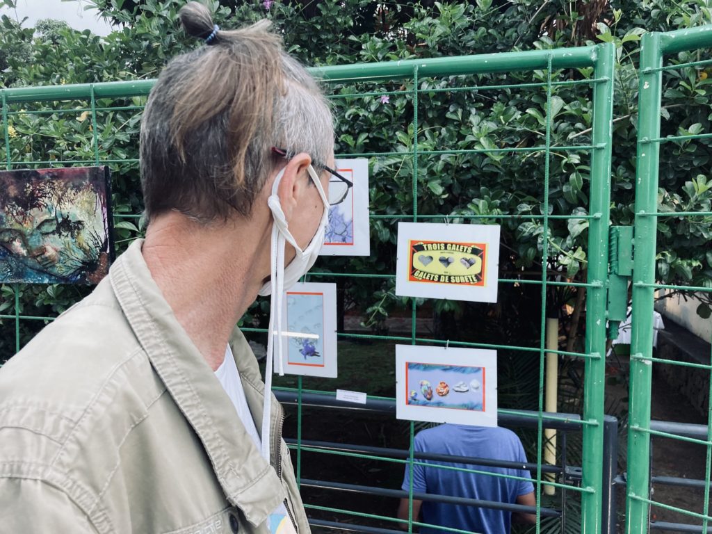 Une exposition-vente caritative à la Maison SERVEAUX SERVEAUX pour la Journée internationale pour l'élimination de la violence à l'égard des femmes