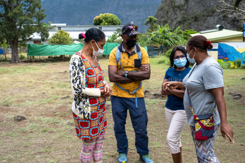 Les conseillers numériques aident les Mafatais