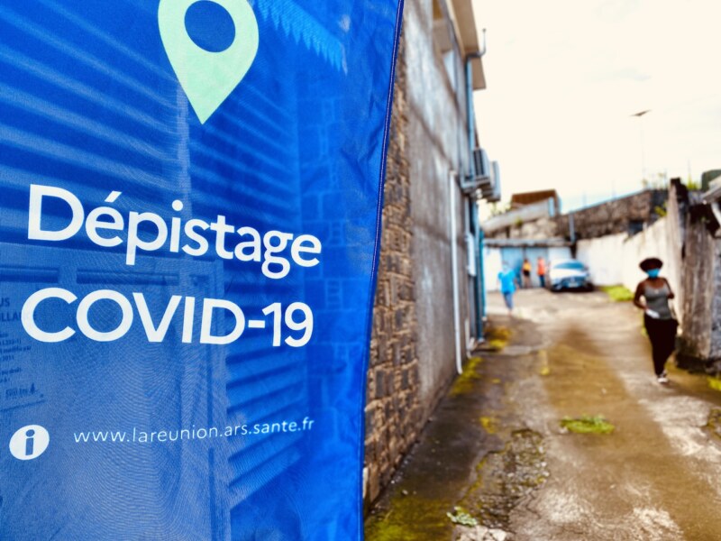 Ouverture du centre de dépistage Covid-19 à la Saline