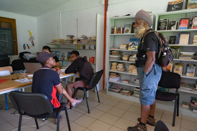 Quatre des six conseillers numériques itinérants se rendent dans trois ilets de Mafate. À Marla, à Roche Plate et aux Orangers