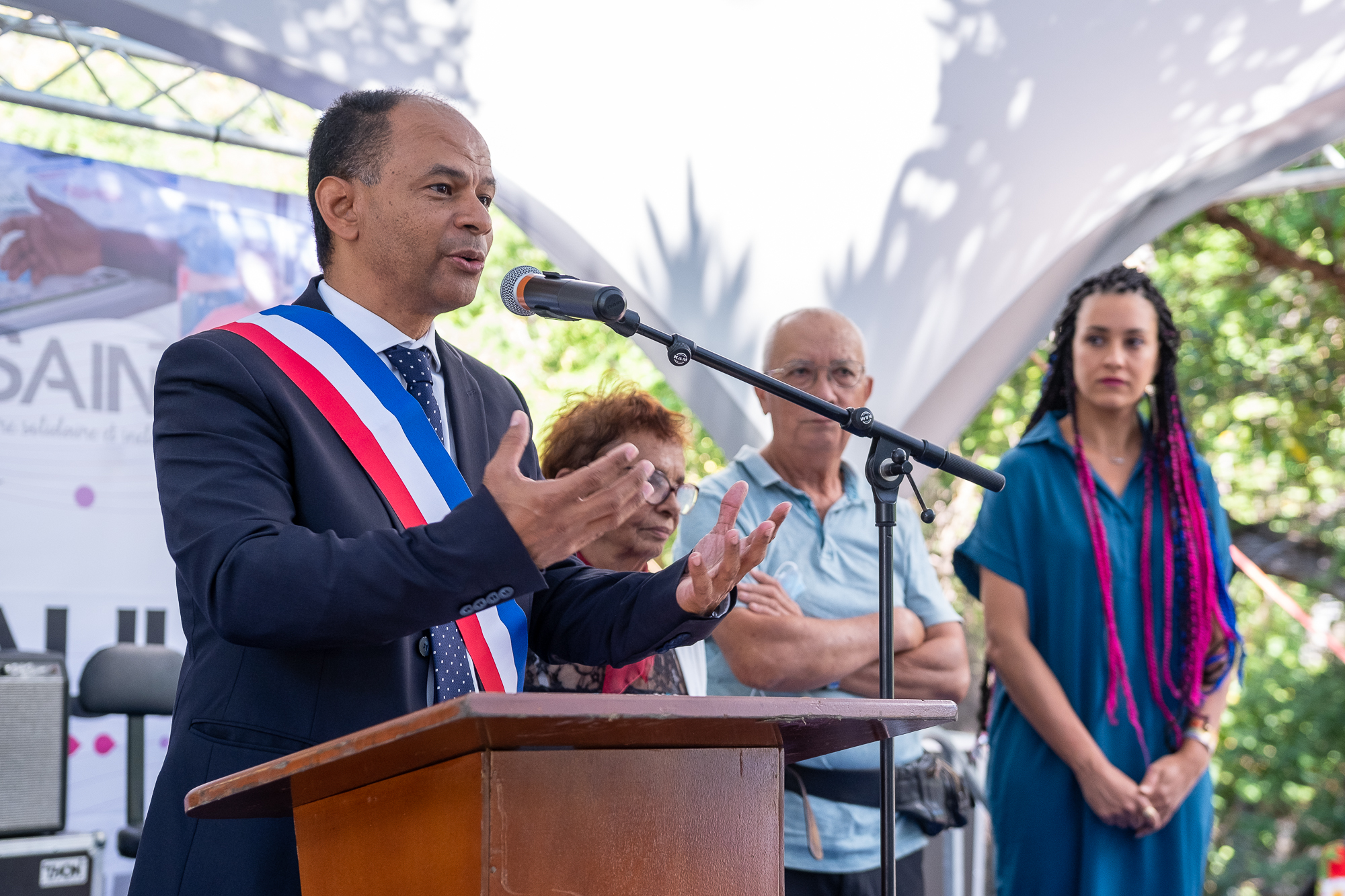 Un bel après-midi dansant avec nos séniors à la Grotte