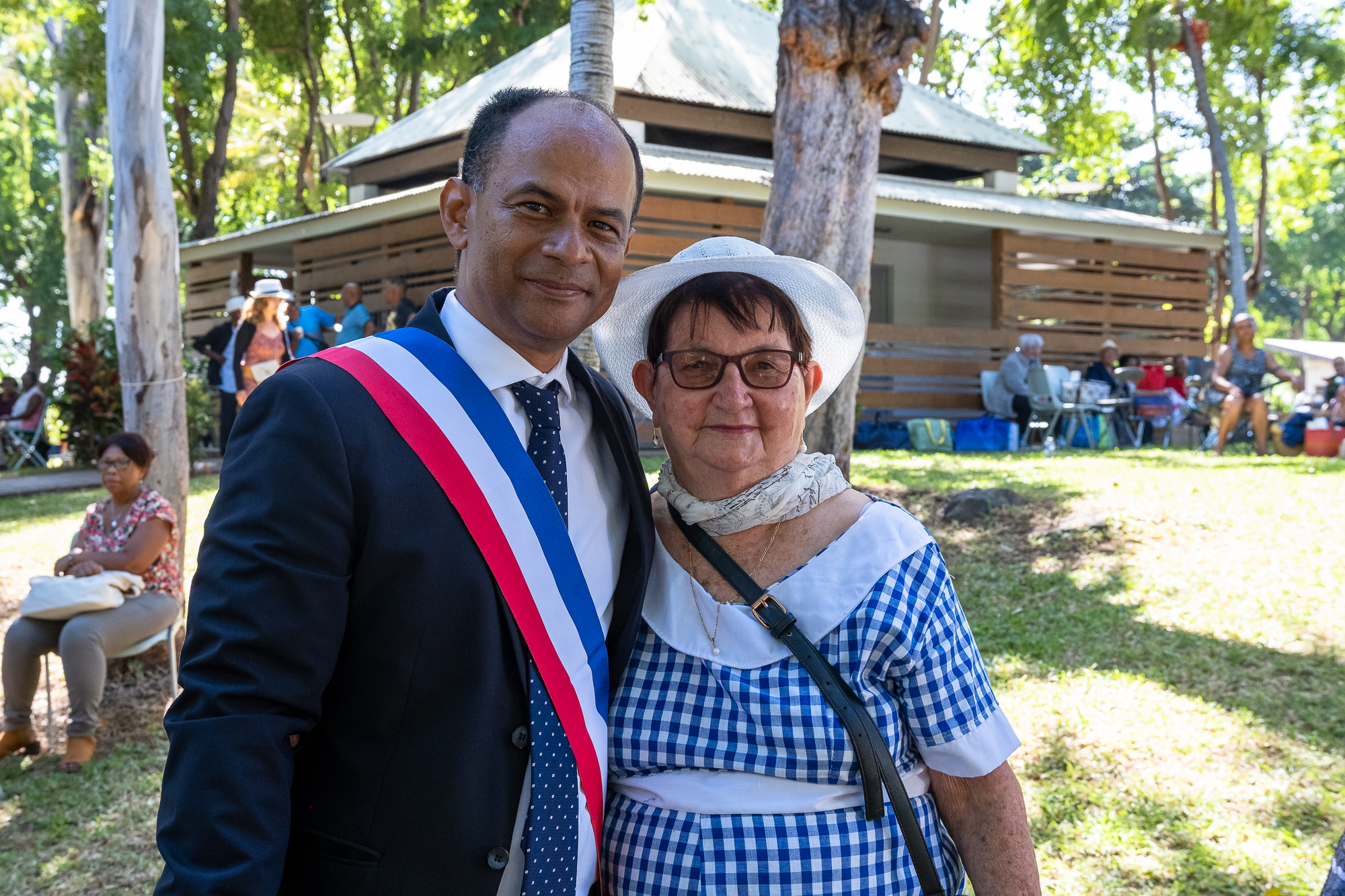 Un bel après-midi dansant avec nos séniors à la Grotte