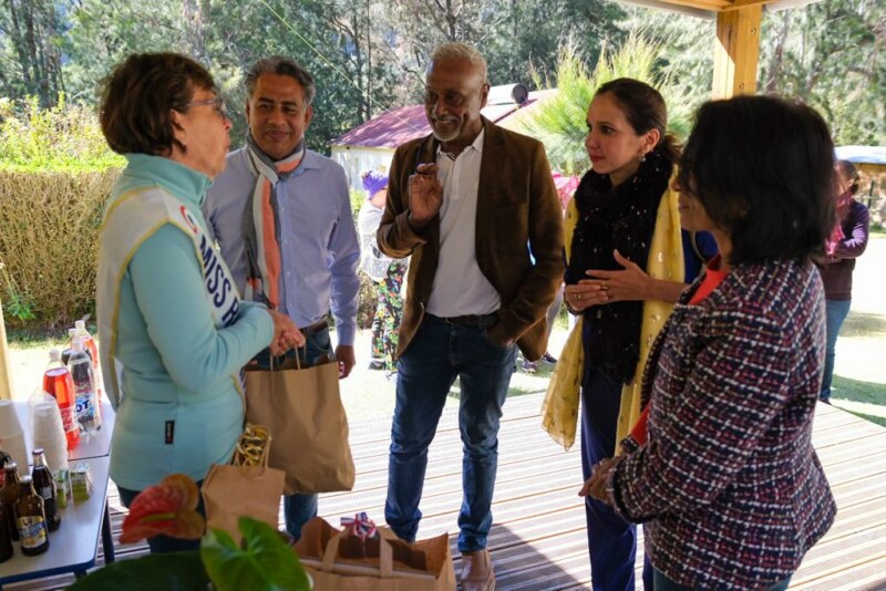 Marie-Paule CHATELLIER, la directrice et la seule enseignante de l'école de Marla, prend sa retraite ce vendredi 8 juillet 2022. Elle vient de passer 12 ans à transmettre son savoir aux marmay de l'ilet de Mafate.