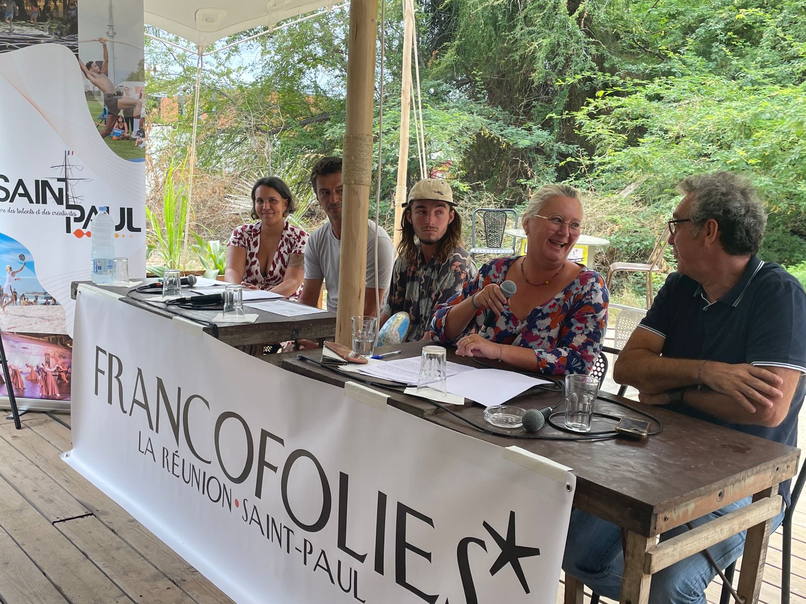 Les Francofolies se profilent à toute vitesse ! La Municipalité de Saint-Paul et les organisateurs du festival, organisé du 29 septembre au 2 octobre 2022, peaufinent les derniers détails.