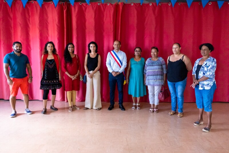 Le quartier de Barrage dans le Bassin de vie de la Saline compte désormais un nouvel équipement structurant. Il s’agit d’un Espace Associatif inauguré ce samedi 29 octobre 2022 en présence des habitant·es, des acteurs du tissu associatif et des 30 membres du Conseil des Habitants de la Saline.