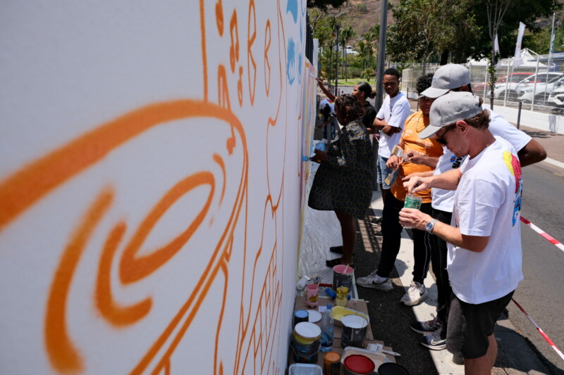 fresque maison serveaux