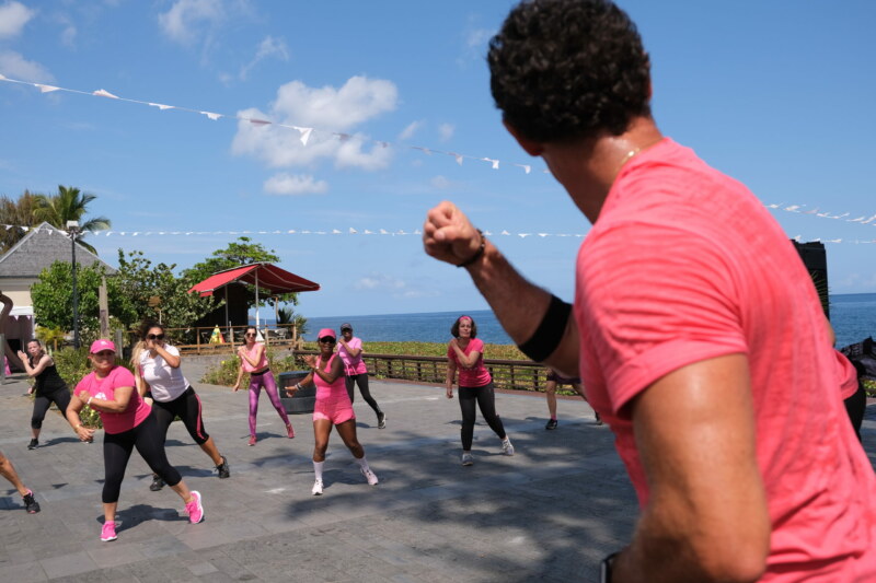 Saint-Paul, labellisée Ville Santé par l'OMS, s'engage dans la lutte contre le cancer du sein à l'occasion du mois d'octobre rose. Dans le cadre des actions de la Karavan Santé dans les quartiers, la Ville organise l'opération 