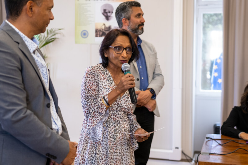 Le Maire de Saint-Paul, Emmanuel SÉRAPHIN, tient à rencontrer 30 assistantes administratives et 2 assistants administratifs nouvellement affectés dans les écoles du territoire. Le premier magistrat les reçoit ce mercredi 5 octobre 2022 à l'Hôtel de Ville. Leur engagement pour l'intérêt général des marmay permet dès maintenant de renforcer les établissements scolaires du territoire, titré Ville Amie des Enfants par UNICEF.