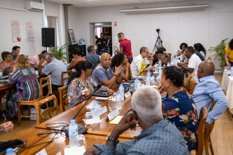 Le Conseil Municipal de Saint-Paul adopte plusieurs affaires d’importance pour la vie de la cité ce jeudi 27 octobre 2022. L’assemblée examine 40 affaires inscrites à l’ordre du jour.