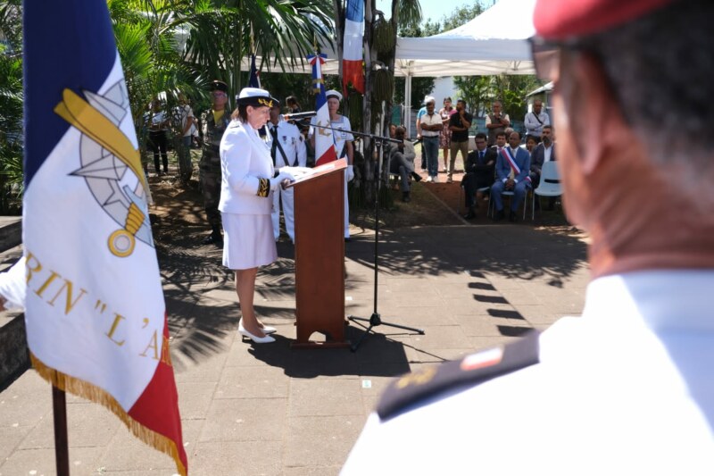Une cérémonie capitale dans la transmission du devoir de mémoire. Voici l’un des enjeux de la commémoration de l’Armistice du 11 novembre 1918 célébrée au Monument aux morts du Square Célimène de La Saline ce 11 novembre 2022.