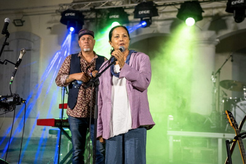 Allier le Blues, une musique mondialement reconnue, et le Maloya, classé au patrimoine immatériel de l‘UNESCO. C’est le pari de la première édition du Festival Blues Maron organisé sur le territoire de Saint-Paul, Ville d’Art et d’Histoire.