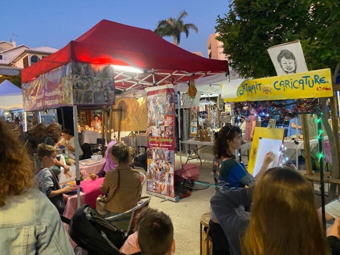 Saint-Gilles-les-Bains accueille le grand retour du marché nocturne ce samedi 12 novembre 2022, de 17 à 23 heures.