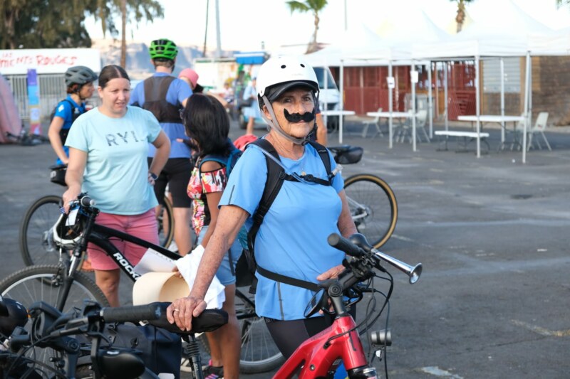 Gros succès pour la première édition de la cyclo-rando proposée ce dimanche 13 novembre 2022 sur le territoire de Saint-Paul. 300 personnes participent à cette course solidaire organisée par l’association Les Moustaches à vélo, en partenariat avec la Ville de Saint-Paul.