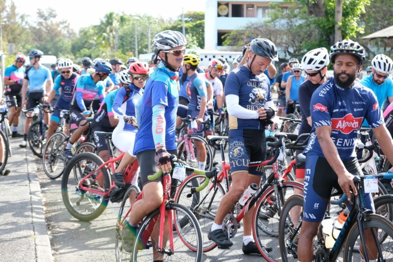 Gros succès pour la première édition de la cyclo-rando proposée ce dimanche 13 novembre 2022 sur le territoire de Saint-Paul. 300 personnes participent à cette course solidaire organisée par l’association Les Moustaches à vélo, en partenariat avec la Ville de Saint-Paul.