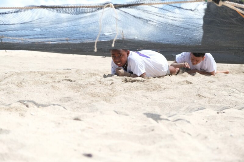 Parcours d’obstacle, sports de plage, structures gonflables… La belle plage du Cap Homard est le théâtre d’une méga beach party ce samedi 21 janvier 2023. Cet événement festif accueille des ados pour terminer les vacances en beauté.