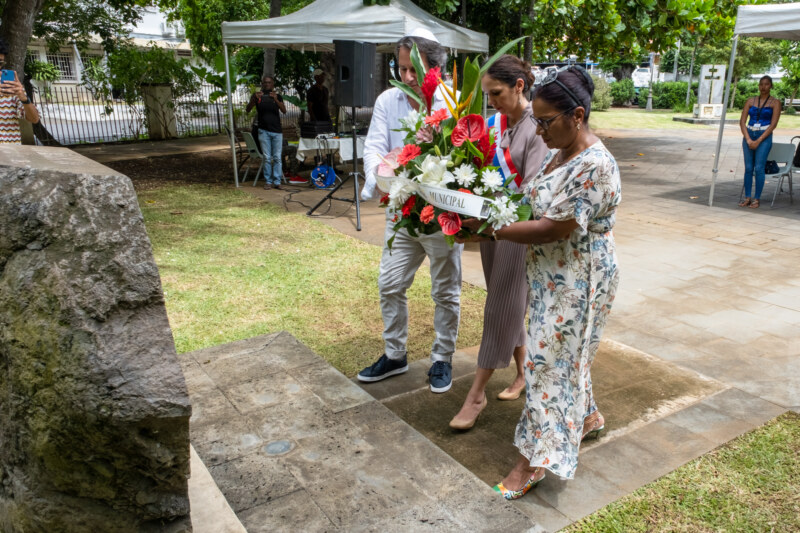 Saint-Paul commémore le 78e anniversaire de la libération du camp de concentration et d’extermination d’AUSCHWITZ-BIRKENAU au Jardin de la Liberté ce vendredi 27 janvier 2023.