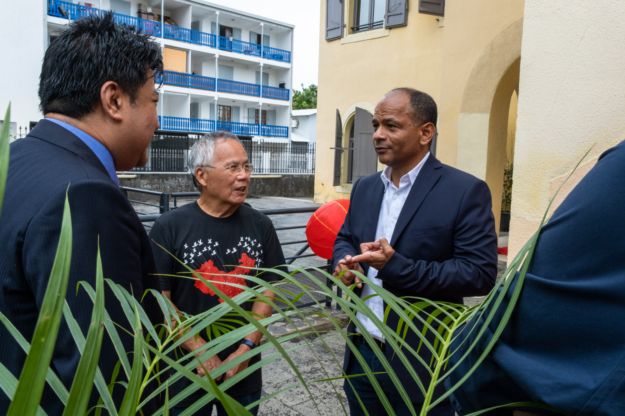 Visite du Vice-Consul général de Chine, TIAN Ye : Le Nouvel An Chinois placé sous le signe du lapin d’eau retrouve une ampleur particulière à Saint-Paul, Ville d’Art et d’Histoire. Les festivités se tiennent cette année dans un format normal.