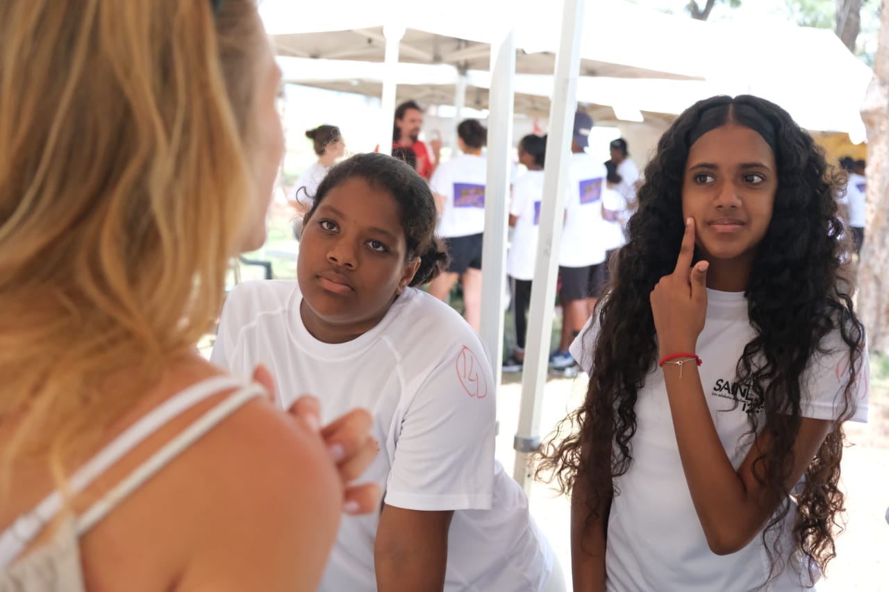 Parcours d’obstacle, sports de plage, structures gonflables… La belle plage du Cap Homard est le théâtre d’une méga beach party ce samedi 21 janvier 2023. Cet événement festif accueille des ados pour terminer les vacances en beauté.