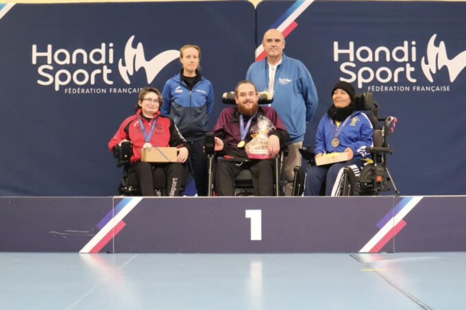 La pensionnaire du Saint-Paul handisports, Rachel BUJADINOVIC, vient de remporter une belle médaille de bronze au championnat de France paralympique de boccia organisé à Orléans du 22 au 26 février 2023. Une sacrée performance pour la Saint-Pauloise.