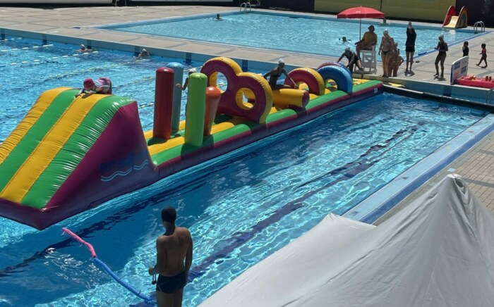 Des animations et une structure gonflable seront proposées à la piscine Josselyn-FLAHAUT de Plateau Caillou