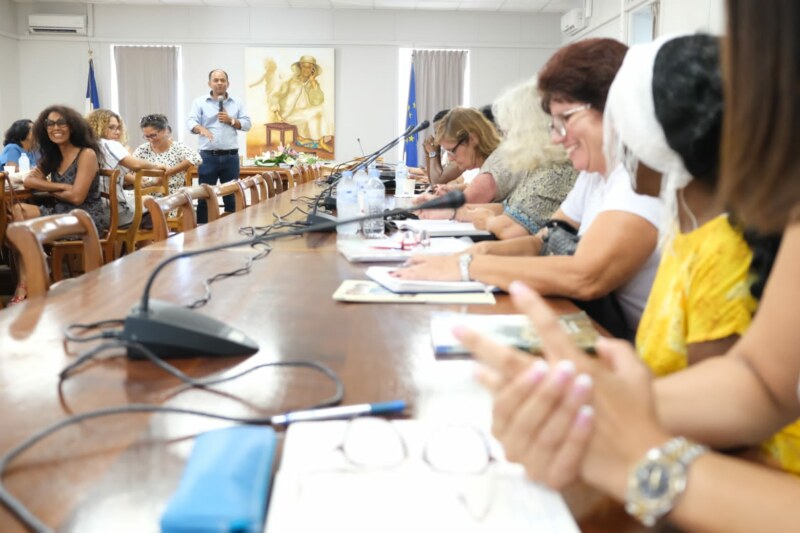 Deux formatrices originaires de Cuba se trouvent actuellement à Saint-Paul. Ces deux expertes participent à la première phase de la mise en œuvre de l’expérimentation de la méthode d’alphabétisation « Yo si puedo » sur le territoire.