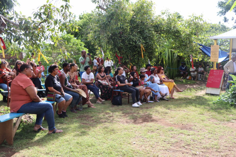 La restitution des ateliers Culture et Hôpital intitulés « Kabar avec Zanmari BARÉ » se déroule ce jeudi 23 mars 2023 à KAZKABAR, lieu emblématique de la culture créole situé dans le quartier saint-paulois de Bois Rouge.