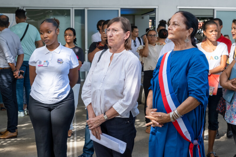 Une nouvelle édition de la Journée de l’Emploi se tient au Centre Culturel d’Art et de Culture, CIMENDEF, ce mercredi 8 mars 2023. Cette manifestation, pilotée par le Pôle Emploi en lien étroit avec la Ville de Saint-Paul, la Mission intercommunale de l’Ouest et leurs partenaires rencontre un beau succès.