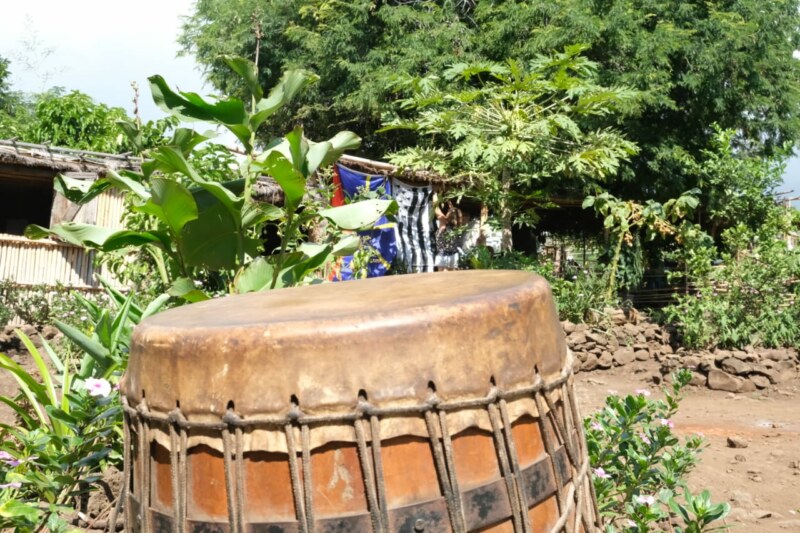 La Fête de la Bretagne continue de rayonner sur le territoire de Saint-Paul, Ville d’Art et d’Histoire ! Découvrez les photos prises à l’emblématique chemin pavé Bellemène où se déroule ce dimanche 21 mai 2023 une rencontre musicale entre des musiciens et des groupes réunionnais mais aussi bretons autour de la bombarde, de la clarinette et de bien d’autres instruments.