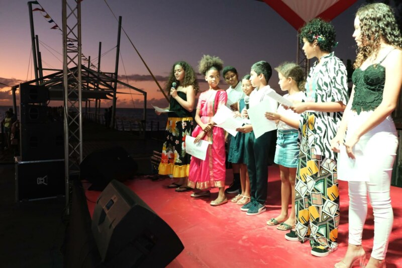 Ce mardi 16 mai 2023, la Ville de Saint-Paul s'est illuminée lors de la célébration de la Journée internationale du vivre-ensemble en Paix, une date marquée dans le calendrier depuis son instauration par l'ONU en 2017.