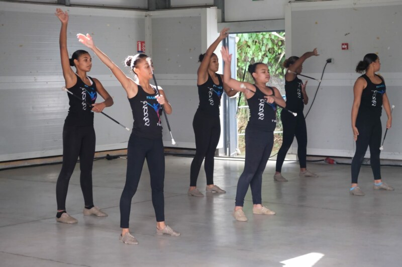 Ce samedi 27 et ce dimanche 28 mai 2023, le quartier de Bras-Canot, dans les hauts de Saint-Paul, danse grâce au spectacle Hors-cadre proposé par la compagnie Morphose et ses partenaires dont la commune, labellisée Ville d’Art et d’Histoire.