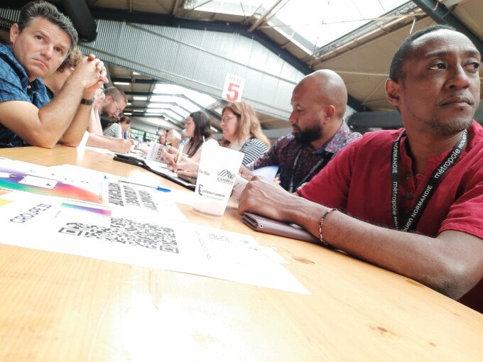 Les présidents des Conseils des Habitants de Saint-Paul continuent de s'impliquer activement aux Rencontres européennes de la participation actuellement organisée à Rouen. L'équipe municipale a tenu à envoyer cette importante délégation composée des membres du CDH. Cette volonté forte s'inscrit dans la dynamique de démocratie participative initiée par la Ville dans ses différents Bassins de vie.