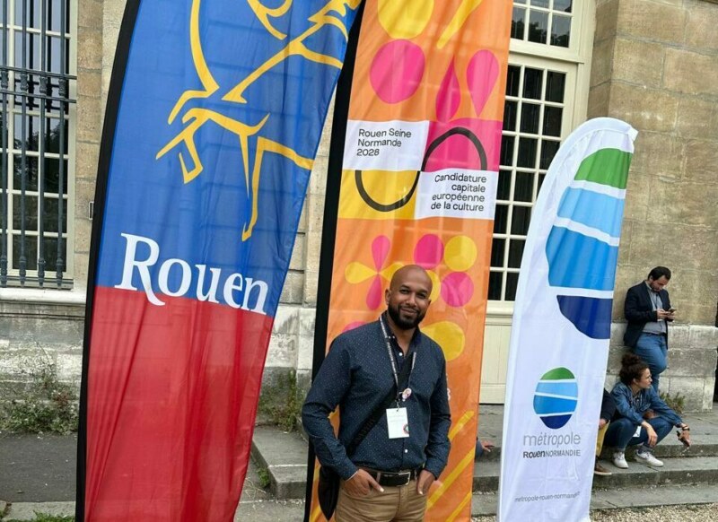 Les présidents des Conseils des Habitants de Saint-Paul continuent de s'impliquer activement aux Rencontres européennes de la participation actuellement organisée à Rouen. L'équipe municipale a tenu à envoyer cette importante délégation composée des membres du CDH. Cette volonté forte s'inscrit dans la dynamique de démocratie participative initiée par la Ville dans ses différents Bassins de vie.