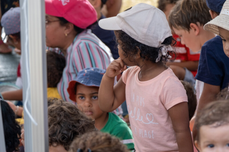 La manifestation, Partir en livre-Livr'Anlèr, continue jusqu'au 22 juillet 2023, de 10 heures à 16 heures, au Jardin de Mahatma-GANDHI sur le front de mer (à proximité de la grande roue). Bibliothèque éphémère, ateliers, lectures animées et jeux péi vous attendent en cette période de vacances scolaires.