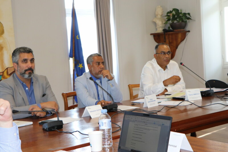 L’Assemblée générale de la Caisse des écoles se tient ce mercredi 30 août 2023 à l’Hôtel de Ville. Ce moment important de rencontre démontre l’investissement de Saint-Paul, Ville Amie des Enfants, qui représente 48,9 millions d’euros engagés en faveur de l’école pour 2023.