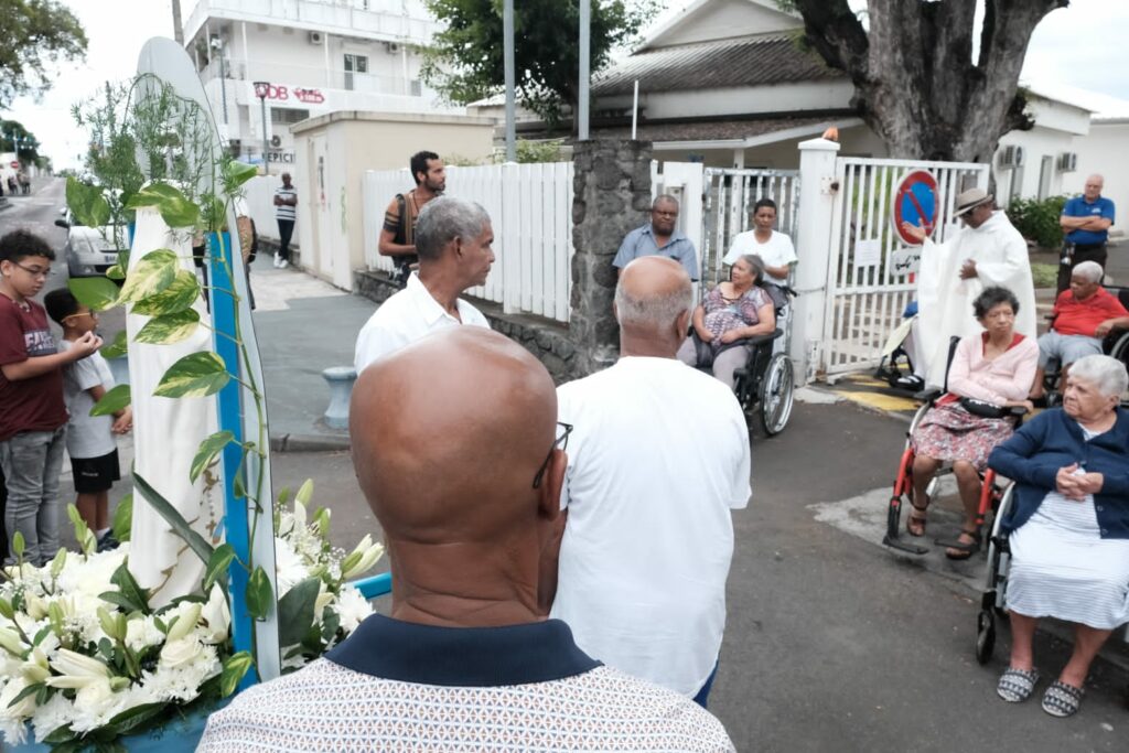 Vivez avec nous la fête des pêcheurs ! Cet événement populaire se déroule sur la place du Débarcadère, près de la baie du meilleur ancrage ce mardi 15 août 2023.