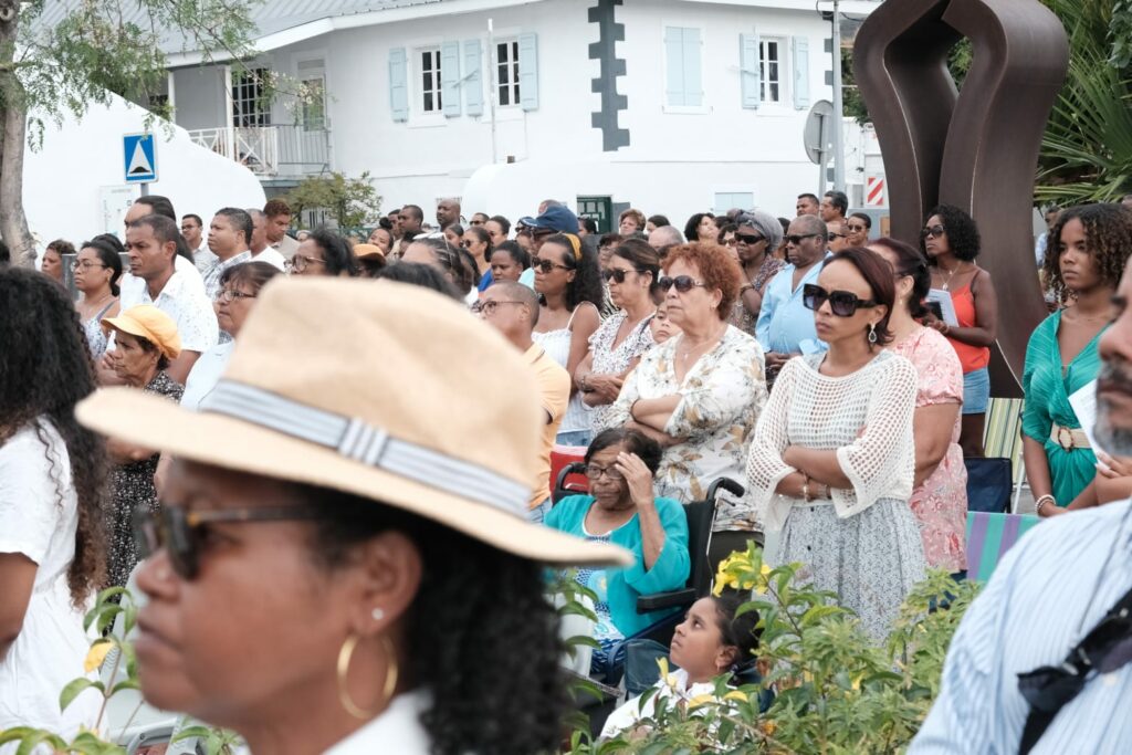 Vivez avec nous la fête des pêcheurs ! Cet événement populaire se déroule sur la place du Débarcadère, près de la baie du meilleur ancrage ce mardi 15 août 2023.