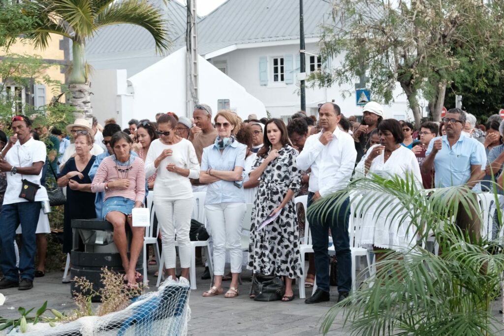 Vivez avec nous la fête des pêcheurs ! Cet événement populaire se déroule sur la place du Débarcadère, près de la baie du meilleur ancrage ce mardi 15 août 2023.