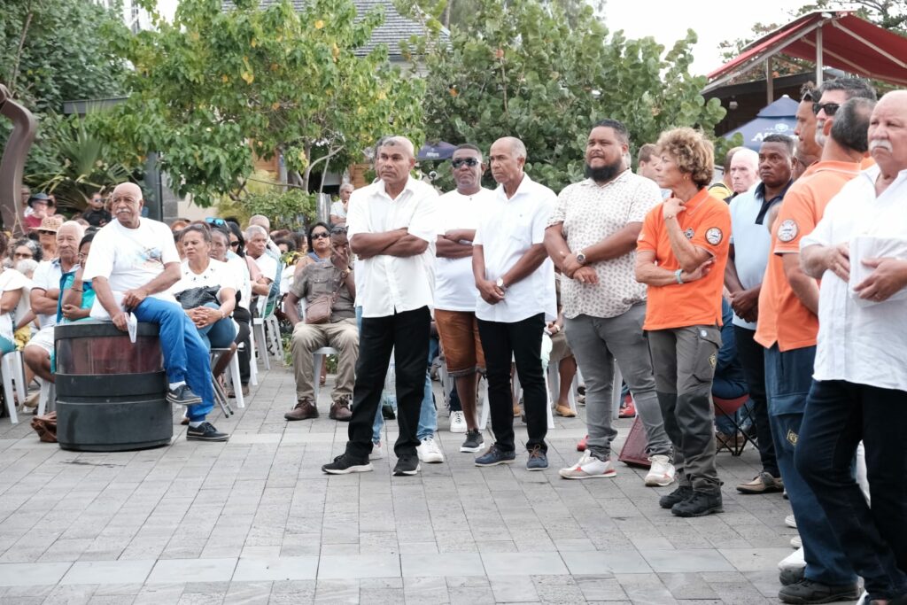 Vivez avec nous la fête des pêcheurs ! Cet événement populaire se déroule sur la place du Débarcadère, près de la baie du meilleur ancrage ce mardi 15 août 2023.